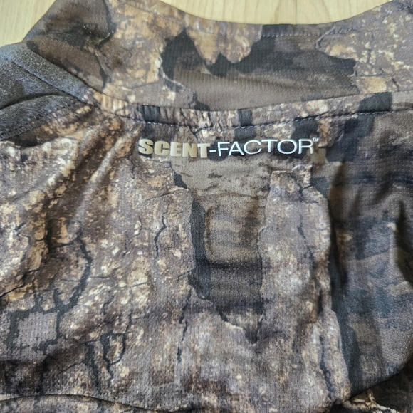 Habit scent factor quarter zip size xl - Picture 7 of 8